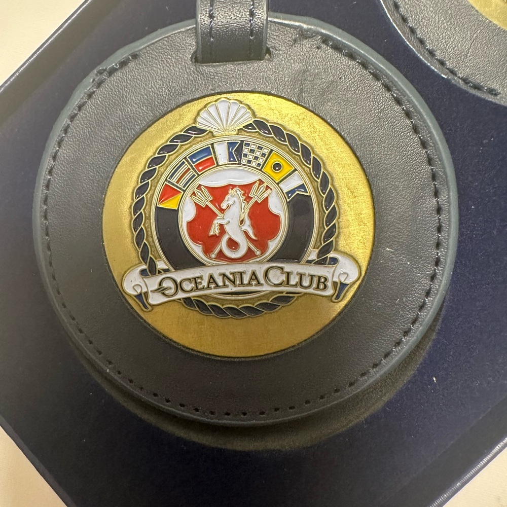 Oceania Cruises luggage tags in original Navy Gift Box with Gold Logo